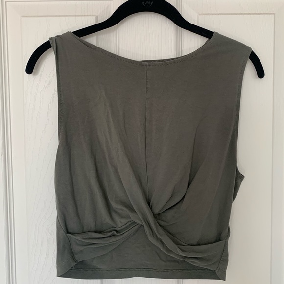 H&M Crop Top - Picture 1 of 4